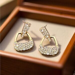 Fine jewelry- drop‎ earrings with Zircon stones
